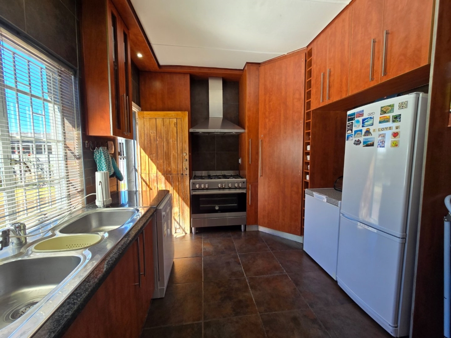 4 Bedroom Property for Sale in Dan Pienaar Free State